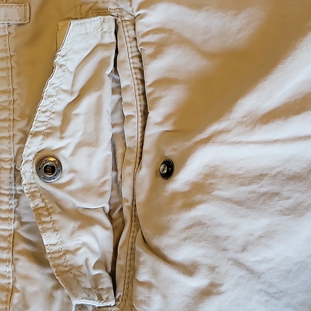 Men's Buffalo David Bitton Shorts, Size 34W - Picture 3 of 10